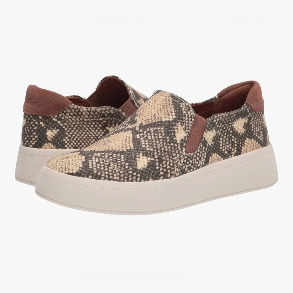 Zodiac Jasmine Snake Print Slip-On Sneakers - Brown and Cream size 6.5 NWOT..